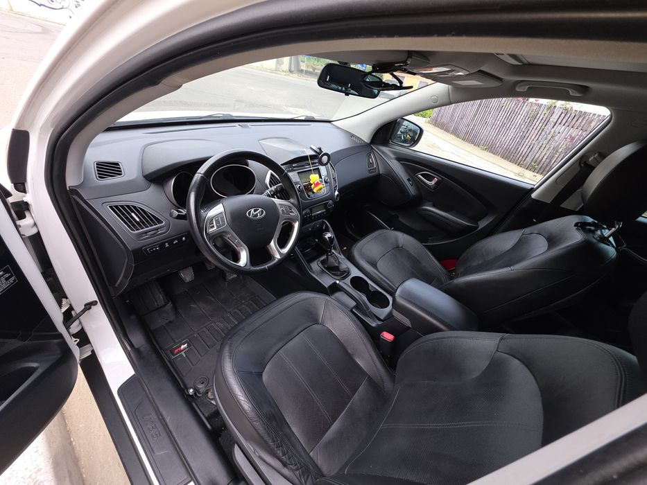 HYUNDAI ix35 2012 — imagine 4