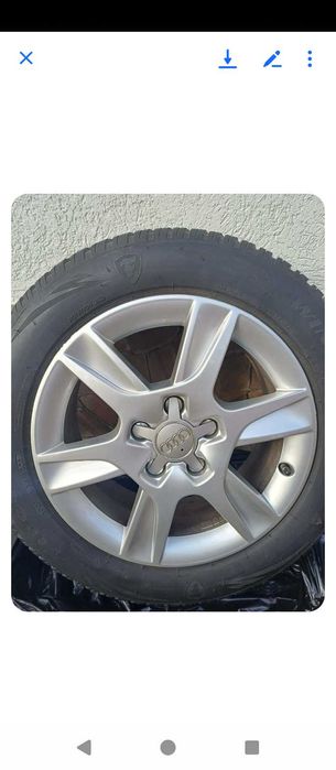 Vând genți audi fără cauciucuri