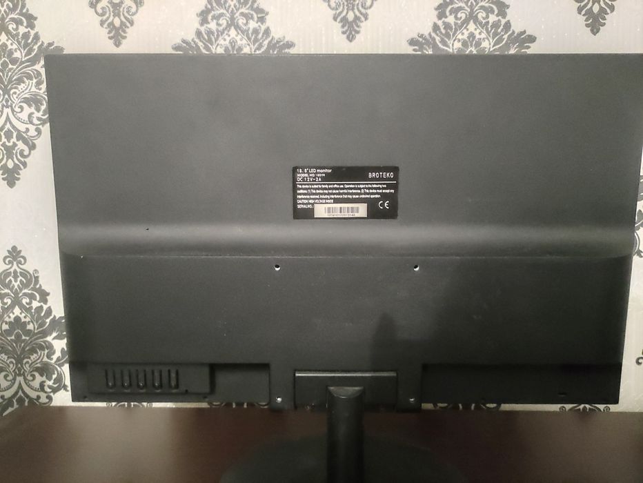 Продам 2 монитора