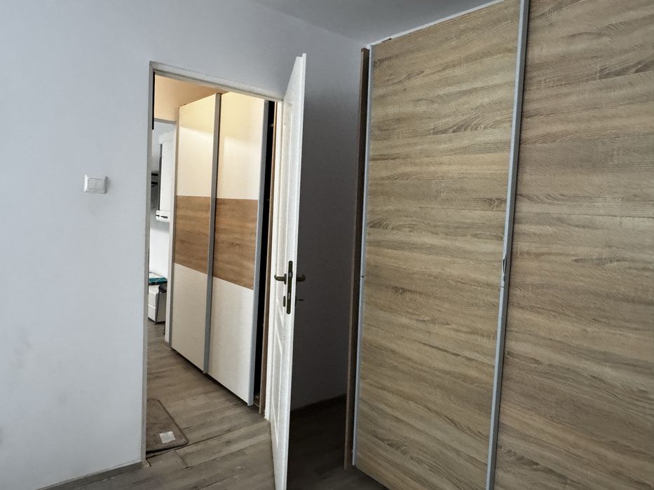 Apartament de închiriat – 3 camere