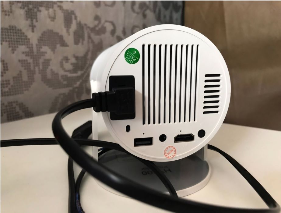 Проектор MAGCUBIC HY300