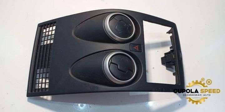 Grila aerisire bord centrala  P10381A77100 Nissan Qashqai 1 J10 [2007