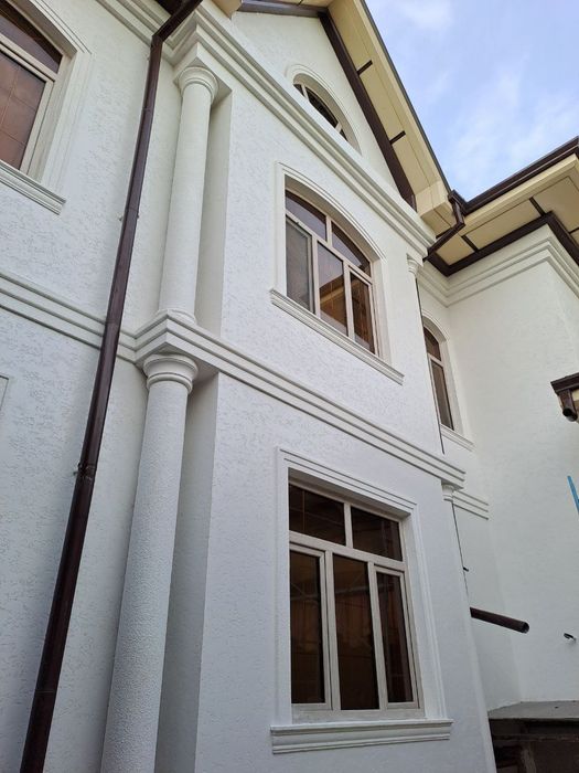 Fasadingiz uchun travertin xizmati