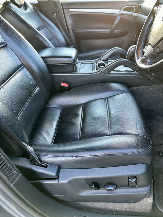 На ЧАСТИ  Porshe Cayenne 3.2i  2005г BOSE