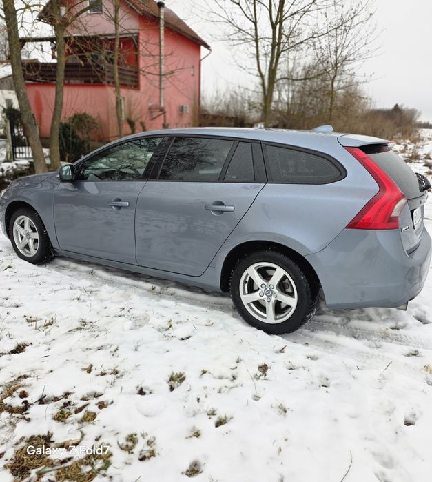 VOLVO V60 D2 2018