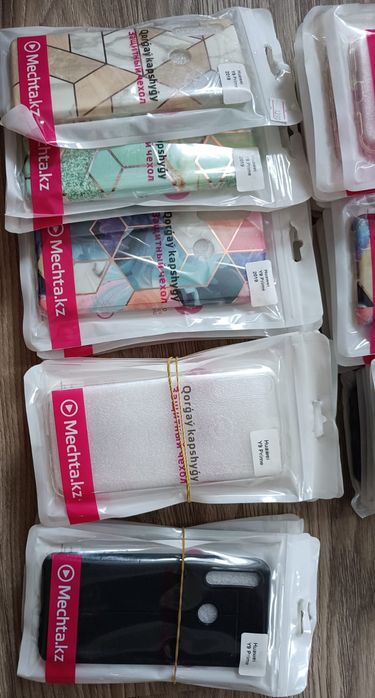 Чехлы на Huawei новые