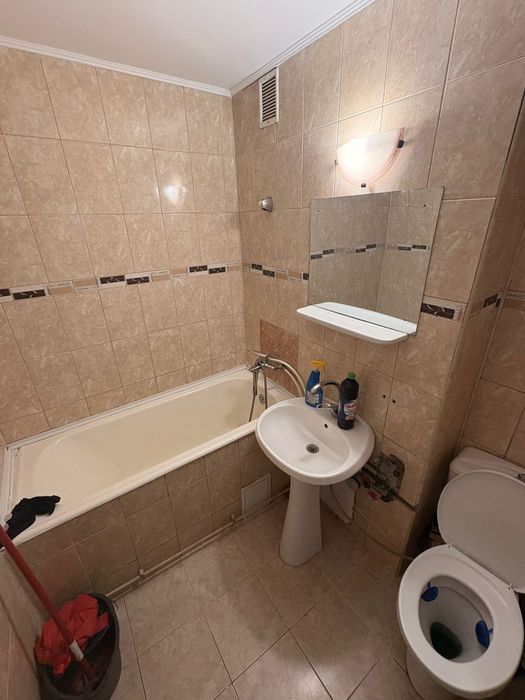 apartament cu o camera  avind suprafață de 32 m în  (tatarasi) str.Vasile Lupu nr.114