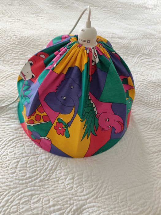 Платнен детски полилей