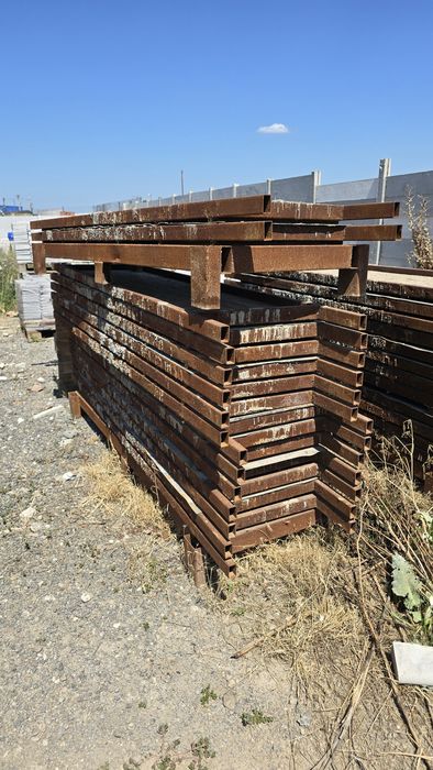 Targi,matrite pentru turnat gard din beton, matrite pavaje