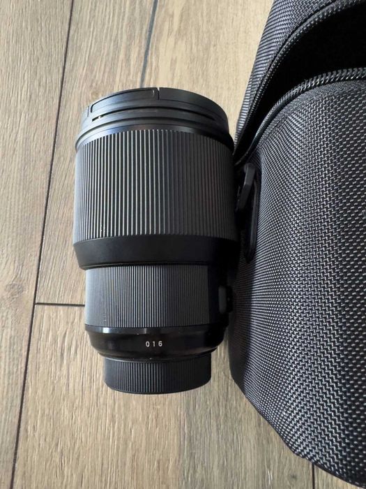 Обектив Sigma 85mm f/1.4 DG HSM ART за Nikon