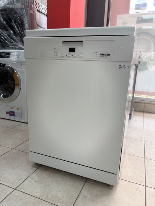 Miele G 4203 sc свободностояща миялна 14 комплекта  /24 мес гаранция