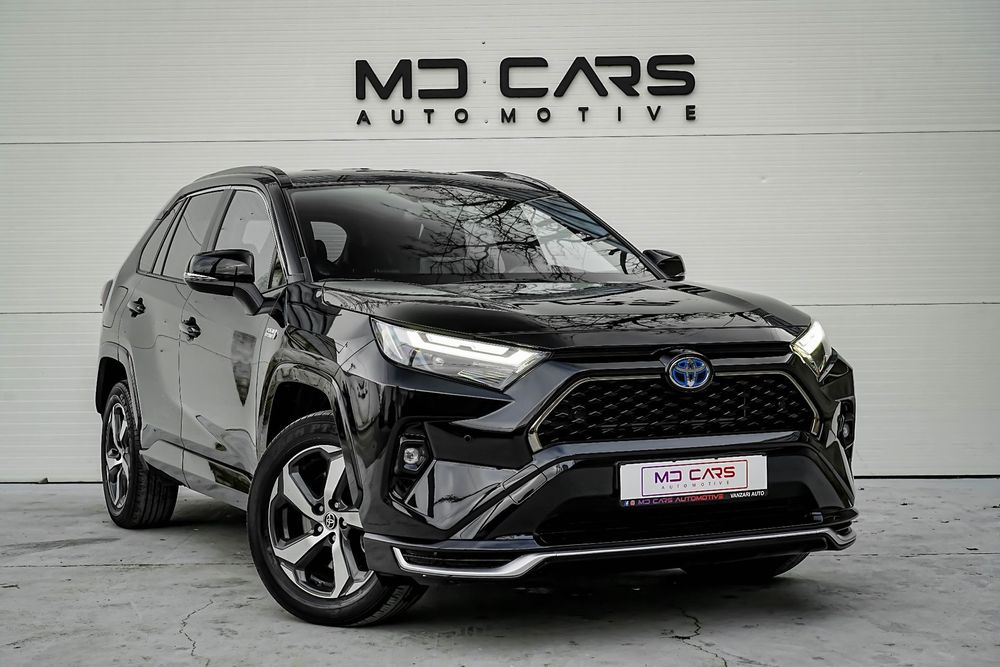Toyota RAV4 4x4/ Black edition/ Keyless/ Full LED
