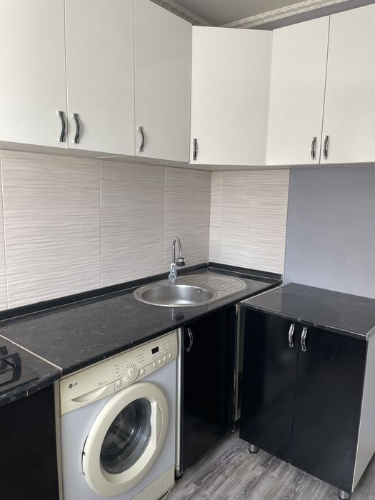 Кухонная мебель, шкафы