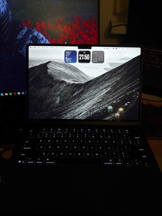 Macbook Air M4 2025