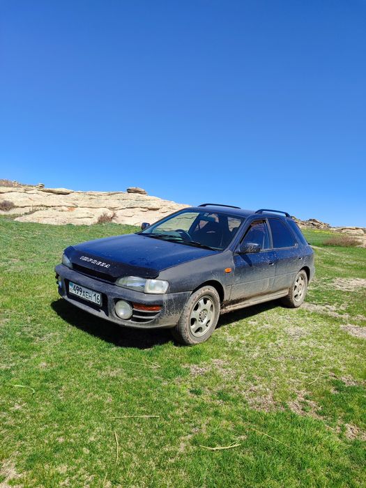 Продам машину Субару