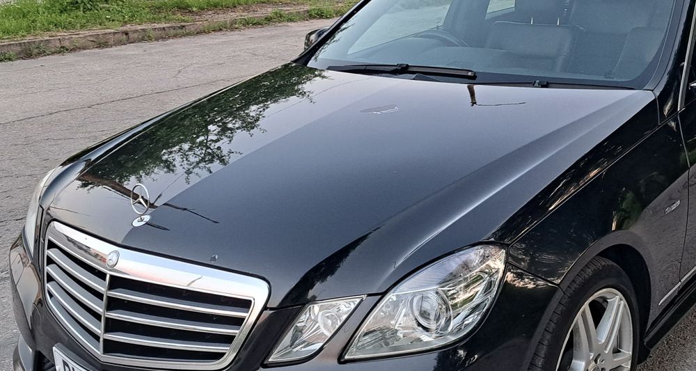 Преден капак Мерцедес Е класа W212 Mercedes E class S212 черен