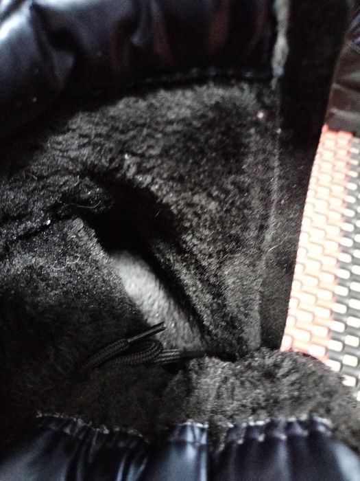 Продам дутыши срочно