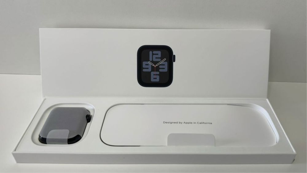 Apple Watch SE 2 (2024) 46mm Midnight Aluminum – Нов