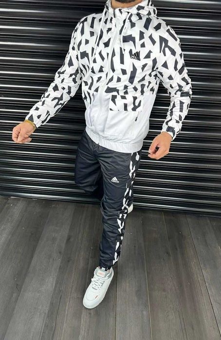 Treninguri Nike, Adidas, Jordan si Adidasi Unisex l Pret Redus
