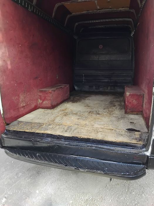 Vând sprinter 316