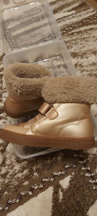 Демисезонные полусапожки Garvalin б/у