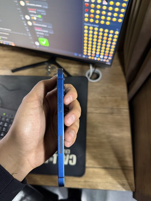 Продаётся Iphone