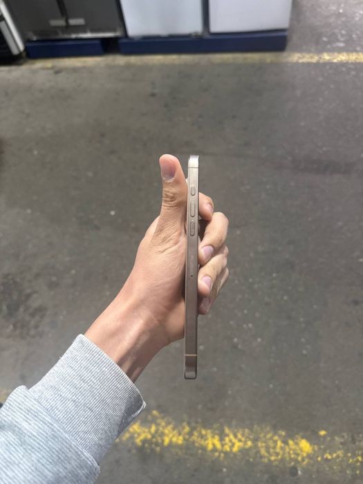 Iphone 16 pro max sotiladi holati norm