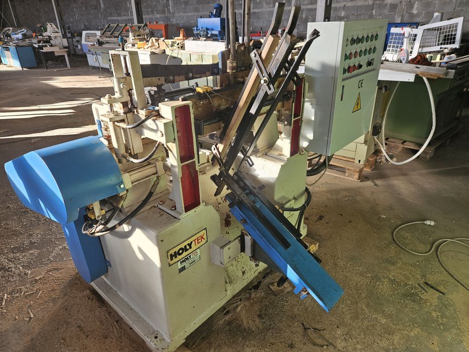 Автоматичен копирен струг за дървени крачета