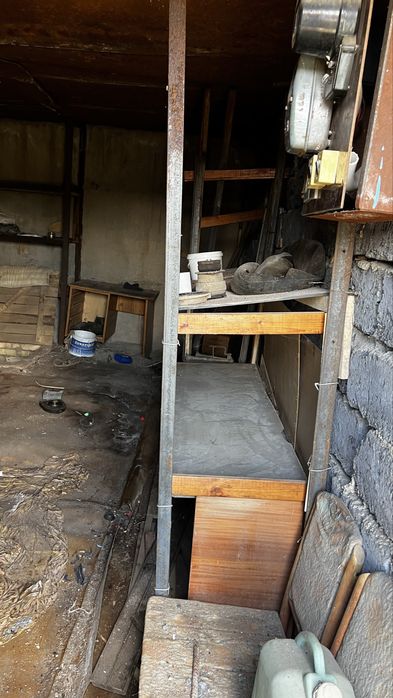 Продам гараж западные