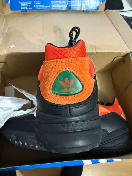 Adidas Yung 96 Trail Нови номер 42 2/3 EE5592