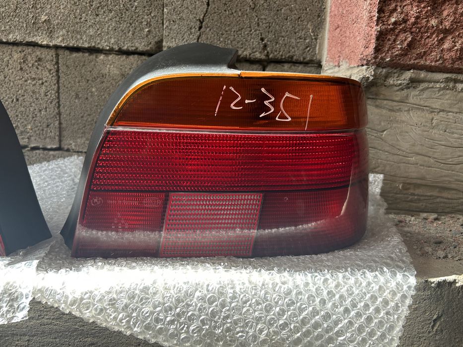 Продам фанари от E39. До реат.