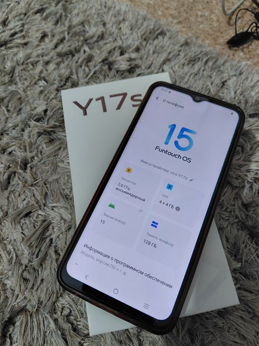 Продам смартфон Vivo Y17s