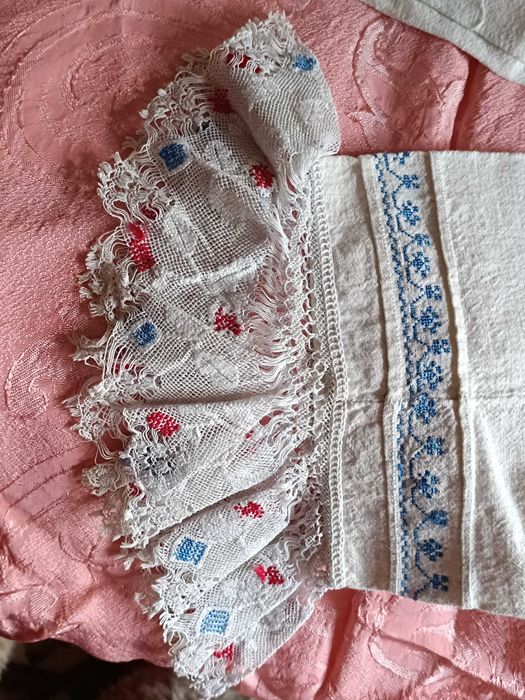 Автентична кенарена риза с богато кене