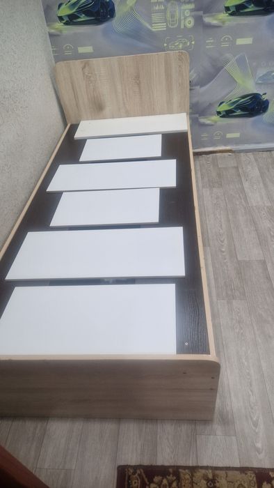 Продам кровать подросковую