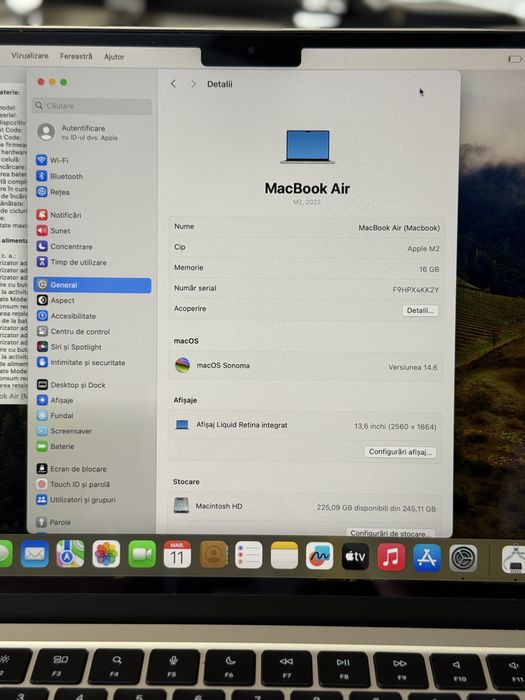 MacBook Air 13" 256GB 16RAM