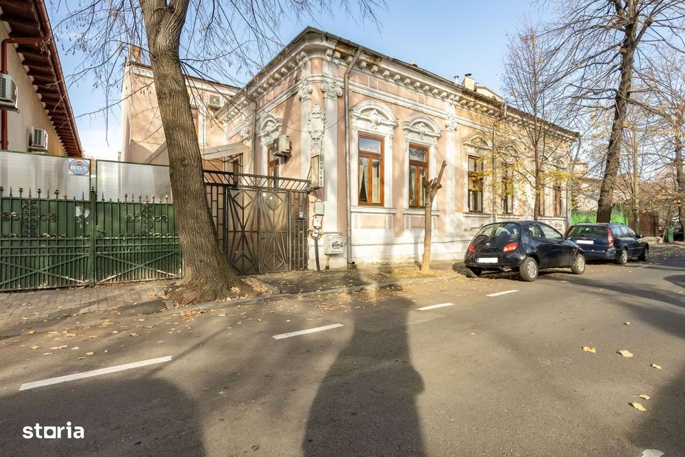 Vilă interbelică – eleganță și investiție în inima Capitalei