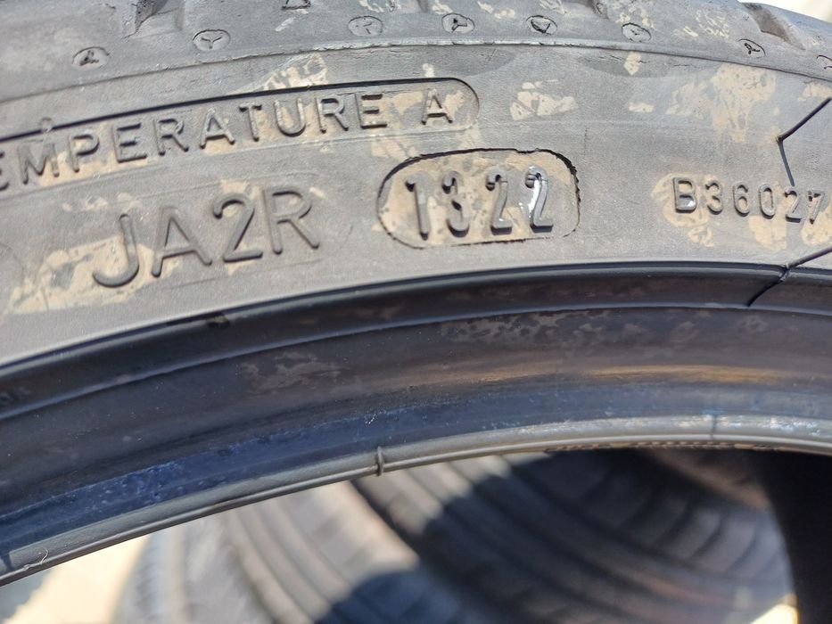 Гуми 205/40/18 Дънлоп