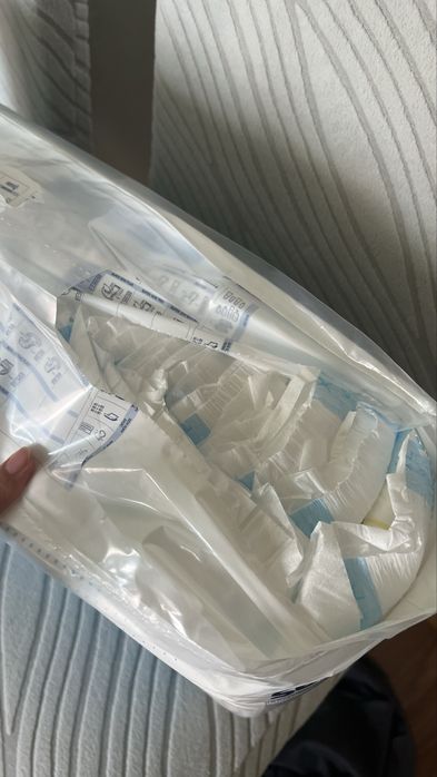 Продам срочно памперсы для взрослых