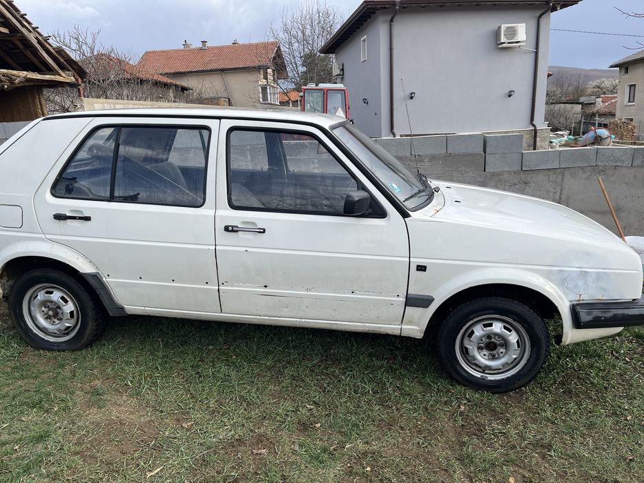 Продават се части за Фолксваген Голф 2 . Volkswagen Golf 2 на части