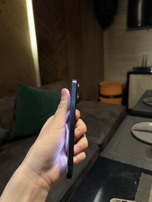 Iphone 15 pro темно синий