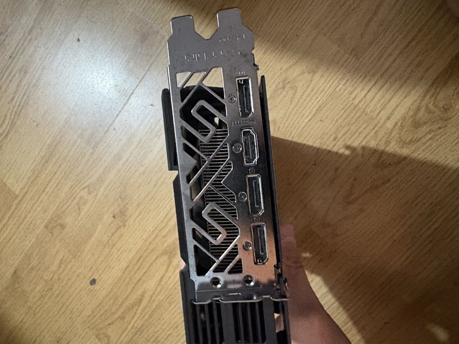 Placa video AMD RX 5700