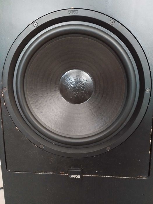 Продавам тонколони Canton CT2000