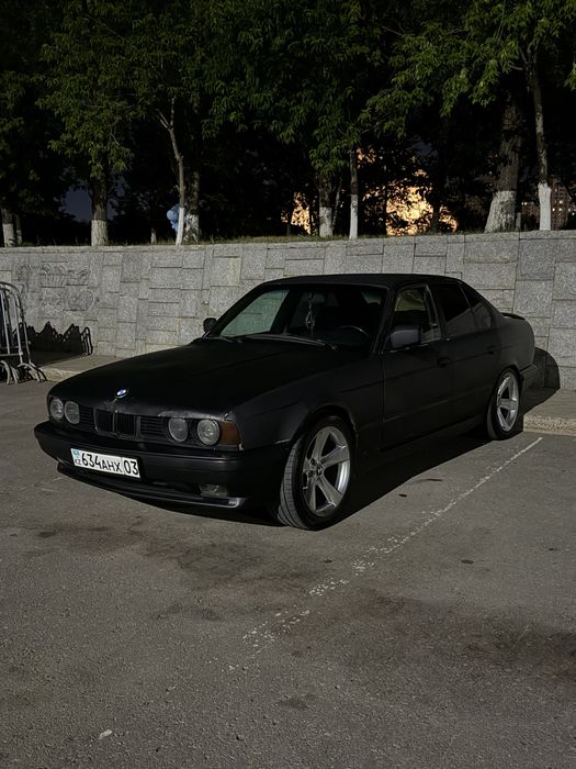 Продам бмв е34 520