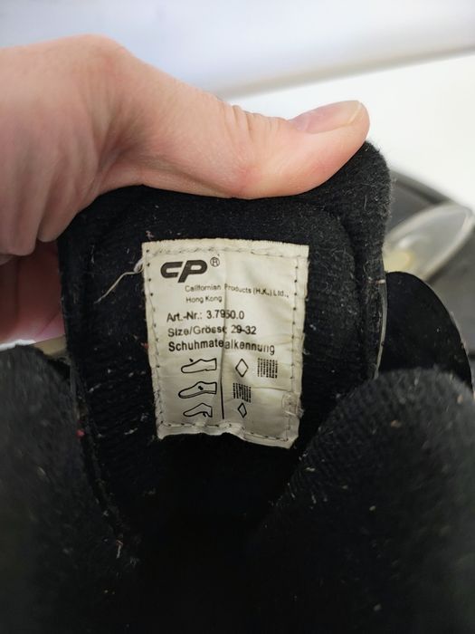 Patine de gheață reglabile, marca Ontario.