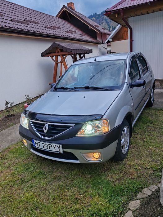 De vânzare Dacia Logan 1.4 Benzină mâi multe detalii la telefon 0741535516