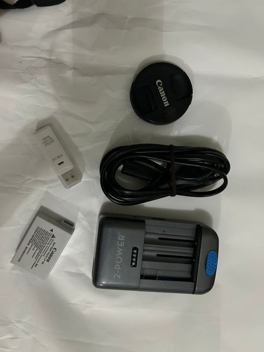 Продам Фотоаппарат Canon 600D