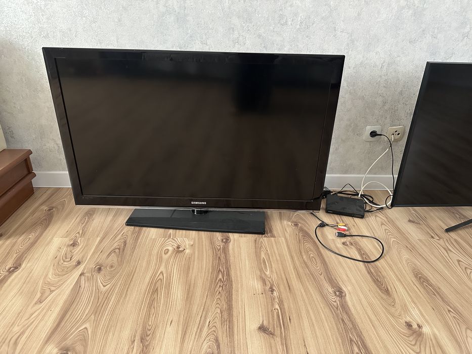 Продам телевизор