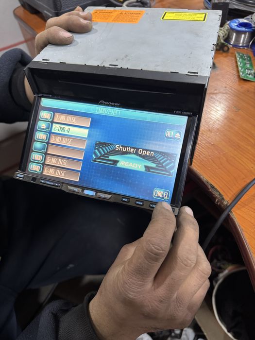 Piooner AVHP6850DVD made in JAPAN