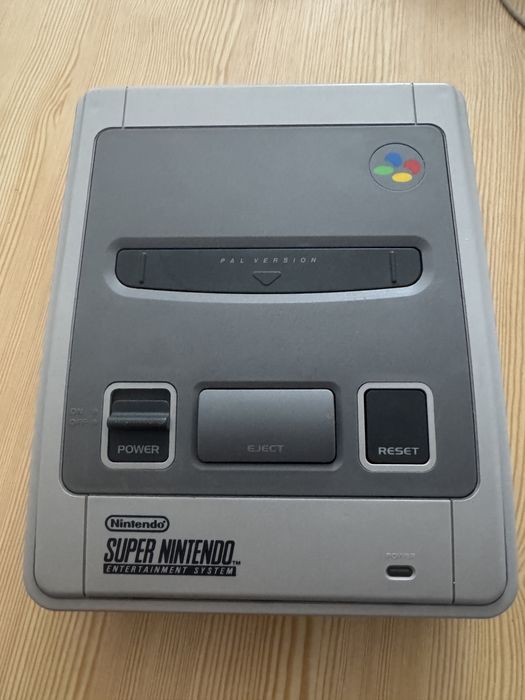 SNES pentru piese