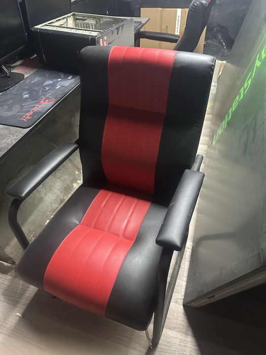 Kreslo sotiladi holati chotki